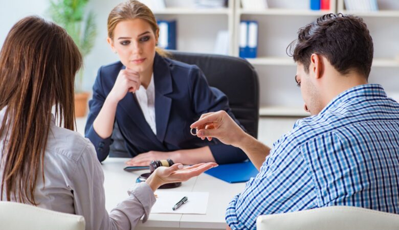 Divorce and Separation in Australia | Paramount Lawyers