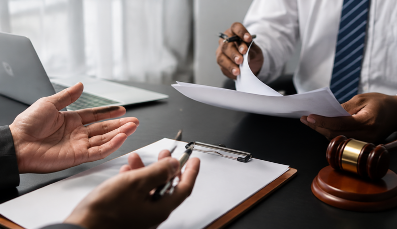 Employment Lawyers Melbourne | Expert Workplace Legal Advice | Paramount Lawyers